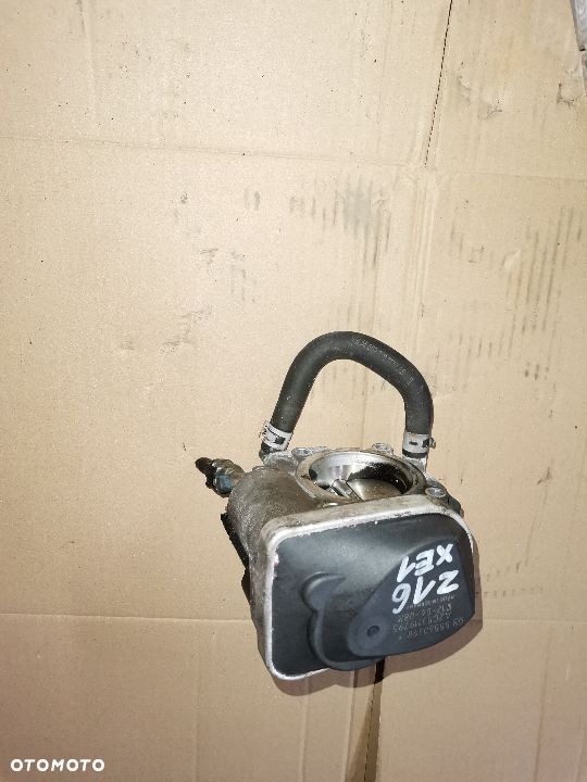 PRZEPUSTNICA 1.6 ZAFIRA B Z16XE1 55560398