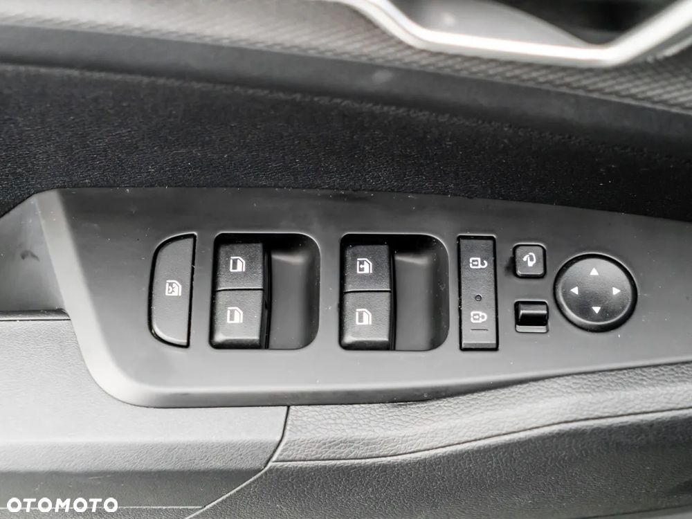 Kia Sportage 1.6 T-GDI MHEV M 2WD DCT - 17