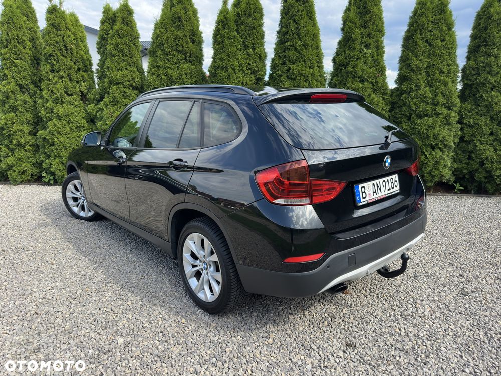 BMW X1 sDrive18d xLine - 4
