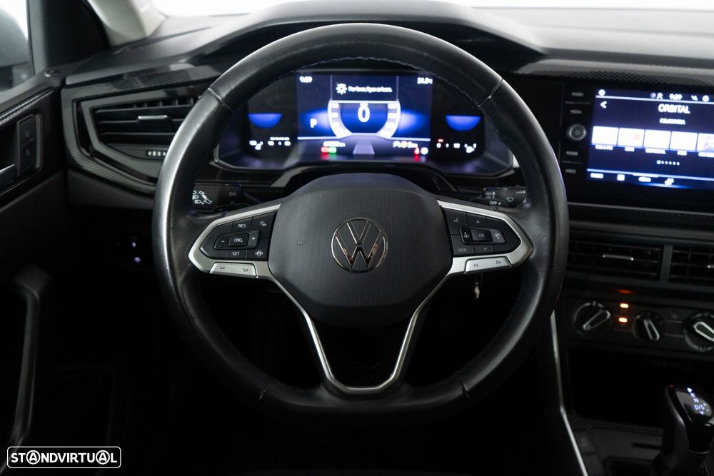 VW Polo 1.0 TSI Urban DSG - 23