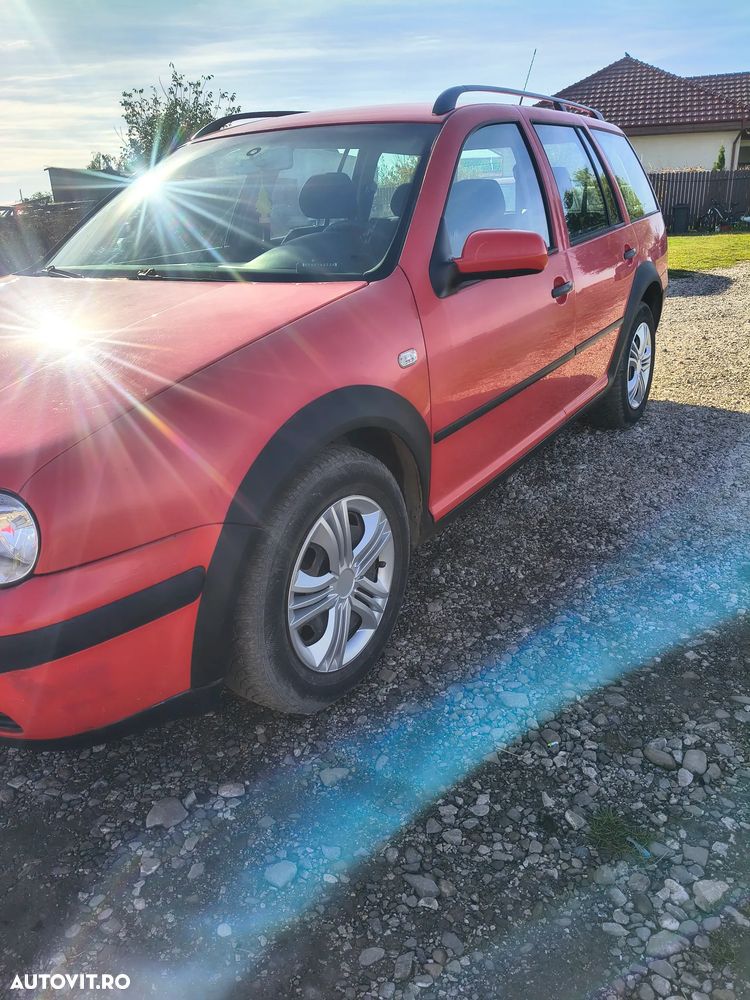 Volkswagen Golf - 3