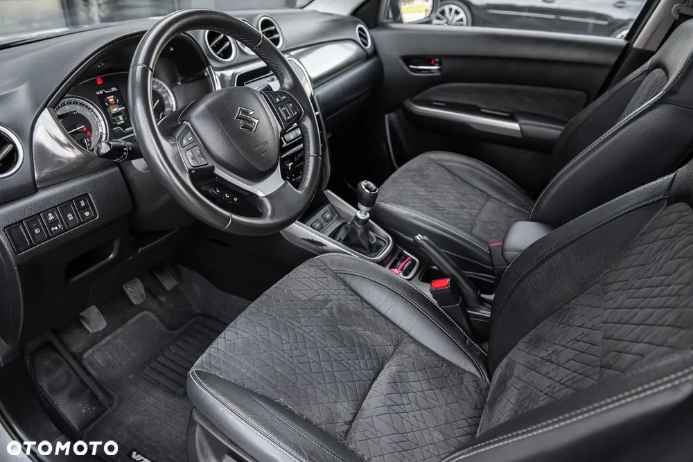 Suzuki Vitara - 15