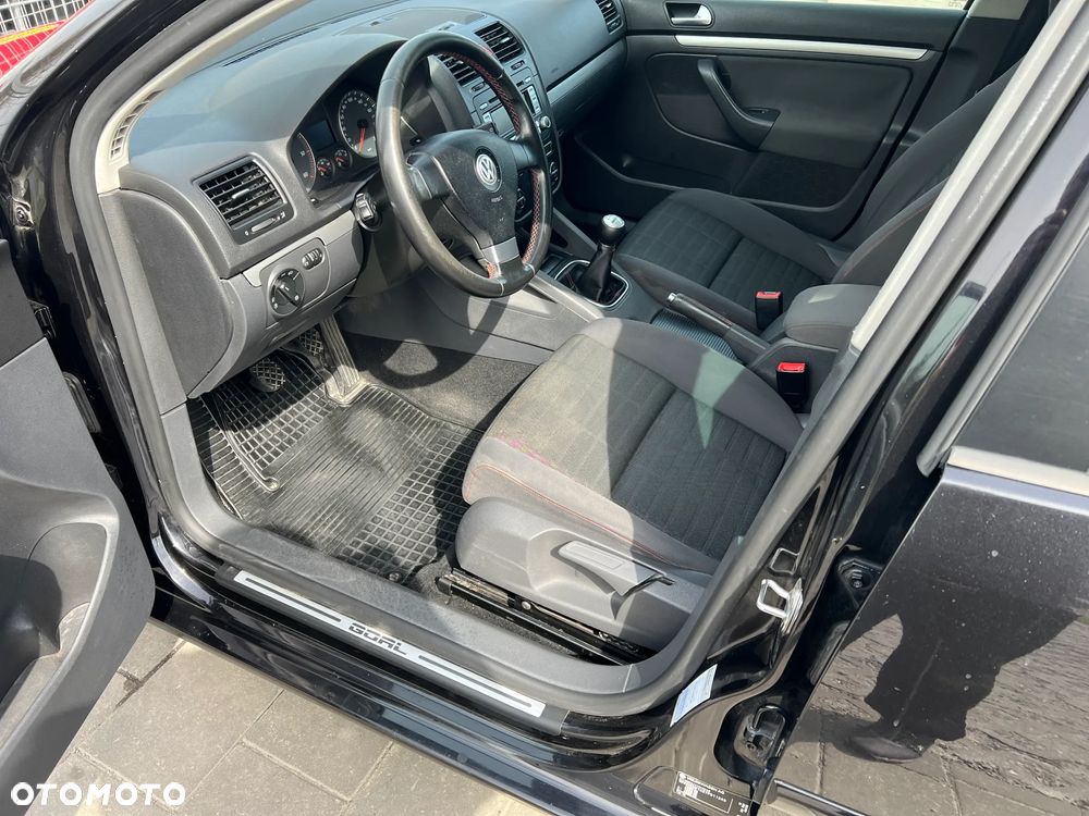 Volkswagen Golf 1.9 TDI DPF Goal - 15