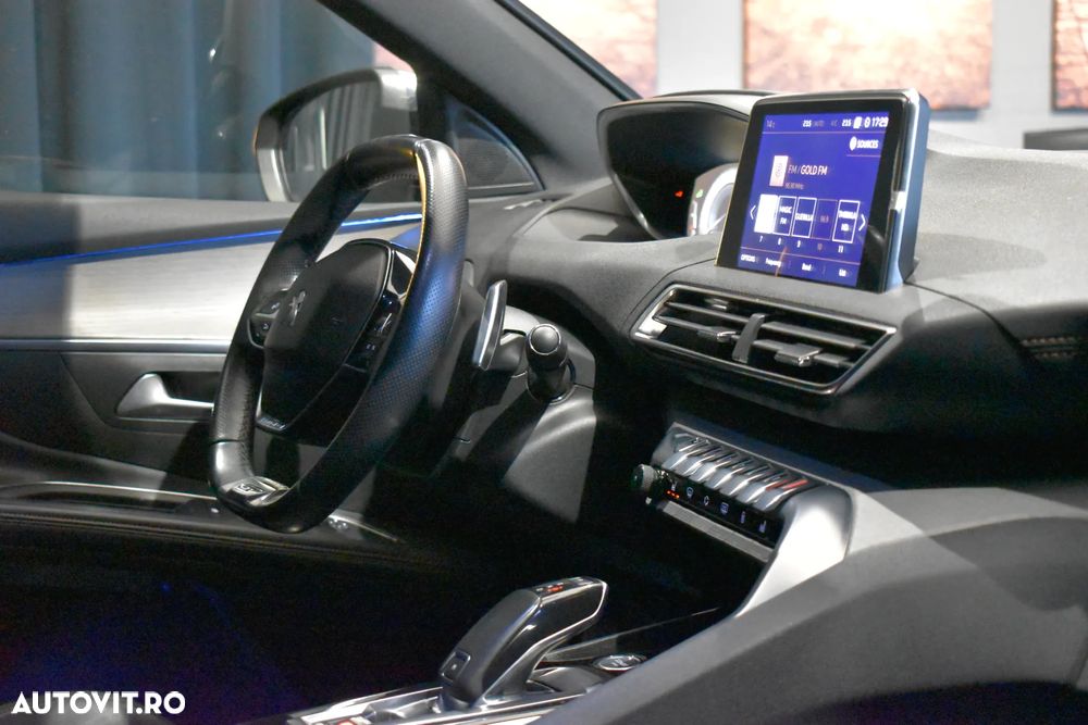 Peugeot 5008 - 11