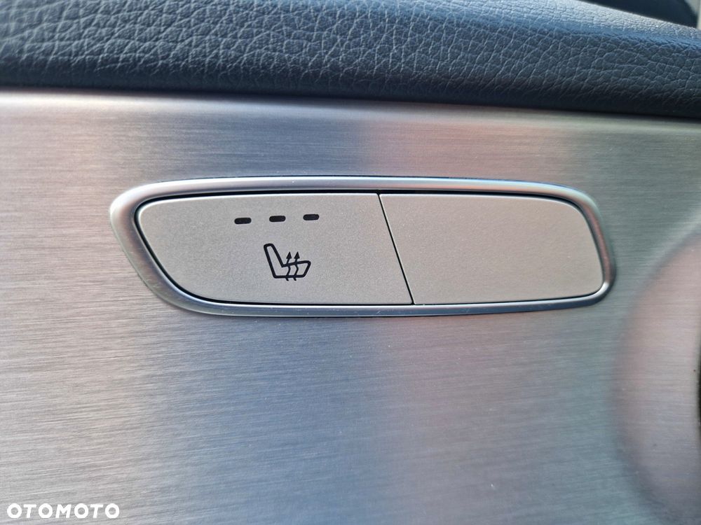 Mercedes-Benz Klasa C 200 7G-TRONIC Edition - 20