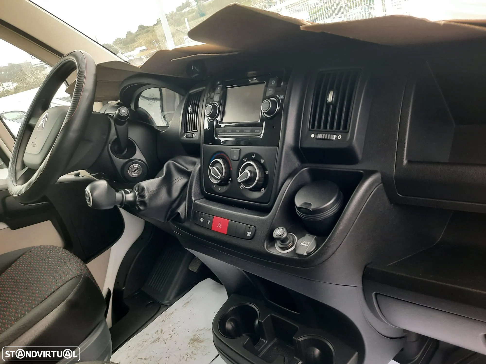 Citroën Jumper 2.0 BlueHDi 35 L4 CD - 10