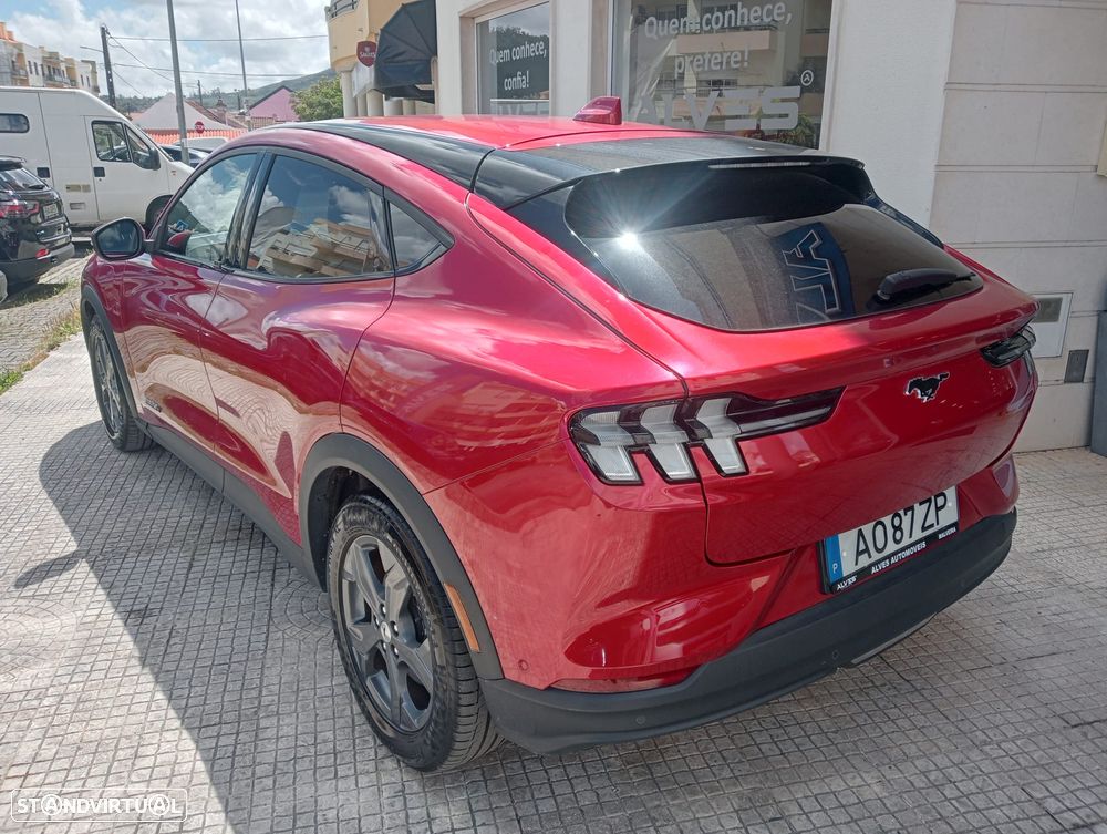 Ford Mustang Mach-E Alargada - 9