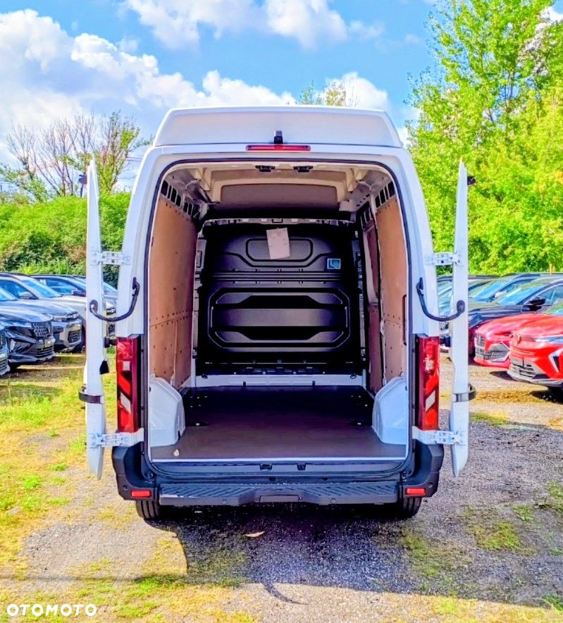 Renault Nowy Master - 10