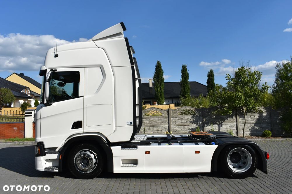 Scania R460 // BARDZO MAŁY PRZBIEG // NAVI  // VIRTUAL COCKPIT // FULL LED // LOW DECK // KLIMA POSTOJOWA // ZABUDOWY // - 4