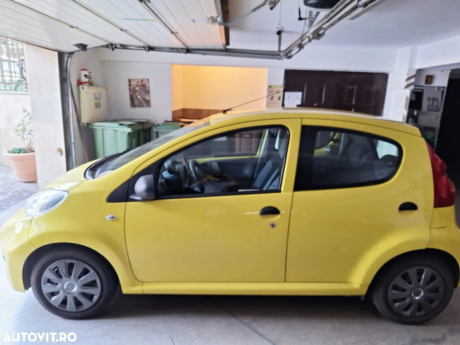 Peugeot 107 One 1.0 E - 3