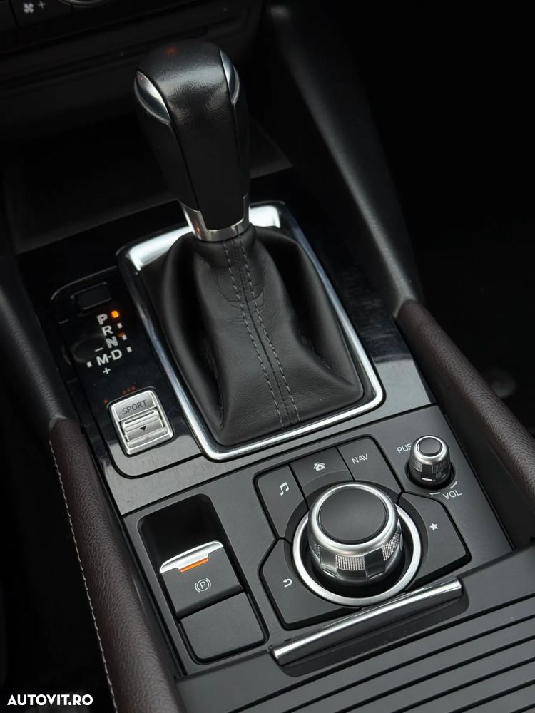 Mazda 3 G120 AT Revolution Top - 34