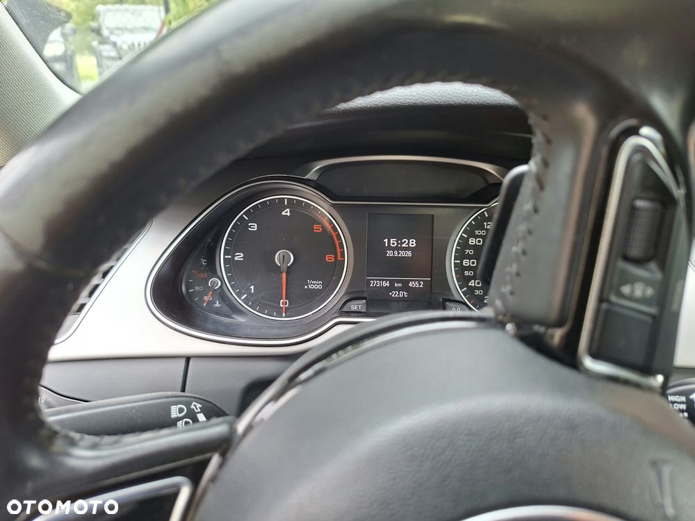 Audi A4 Limousine 2.0 TDI Quattro Line S tronic - 9