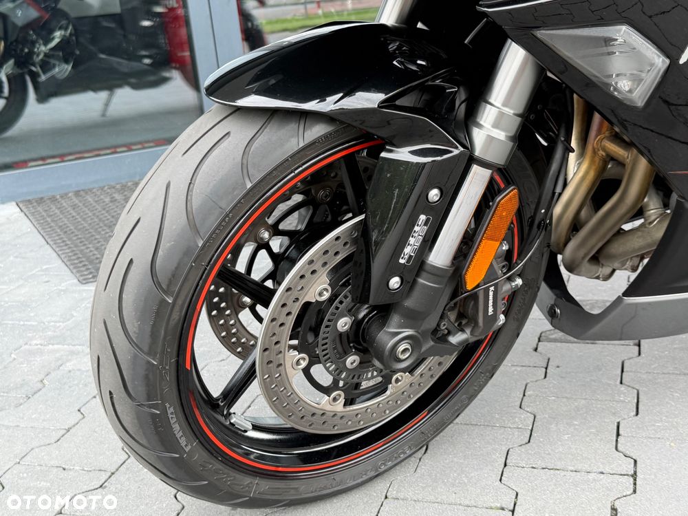 Kawasaki Ninja 1000 SX - 38