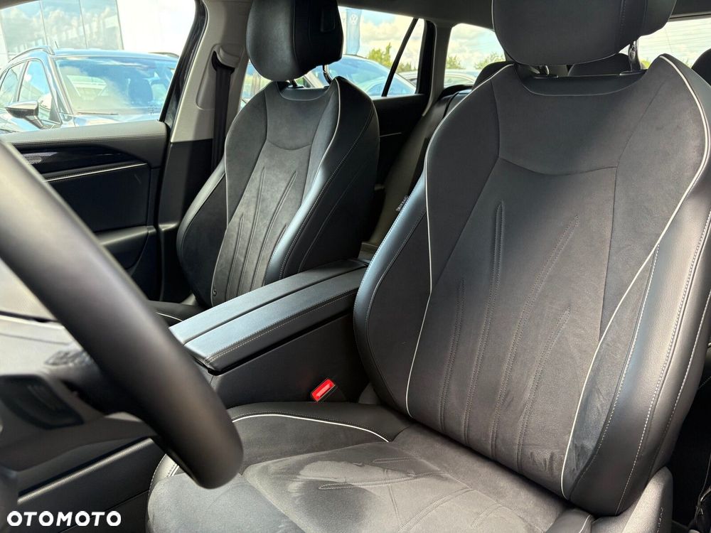 Volkswagen Passat Variant - 13