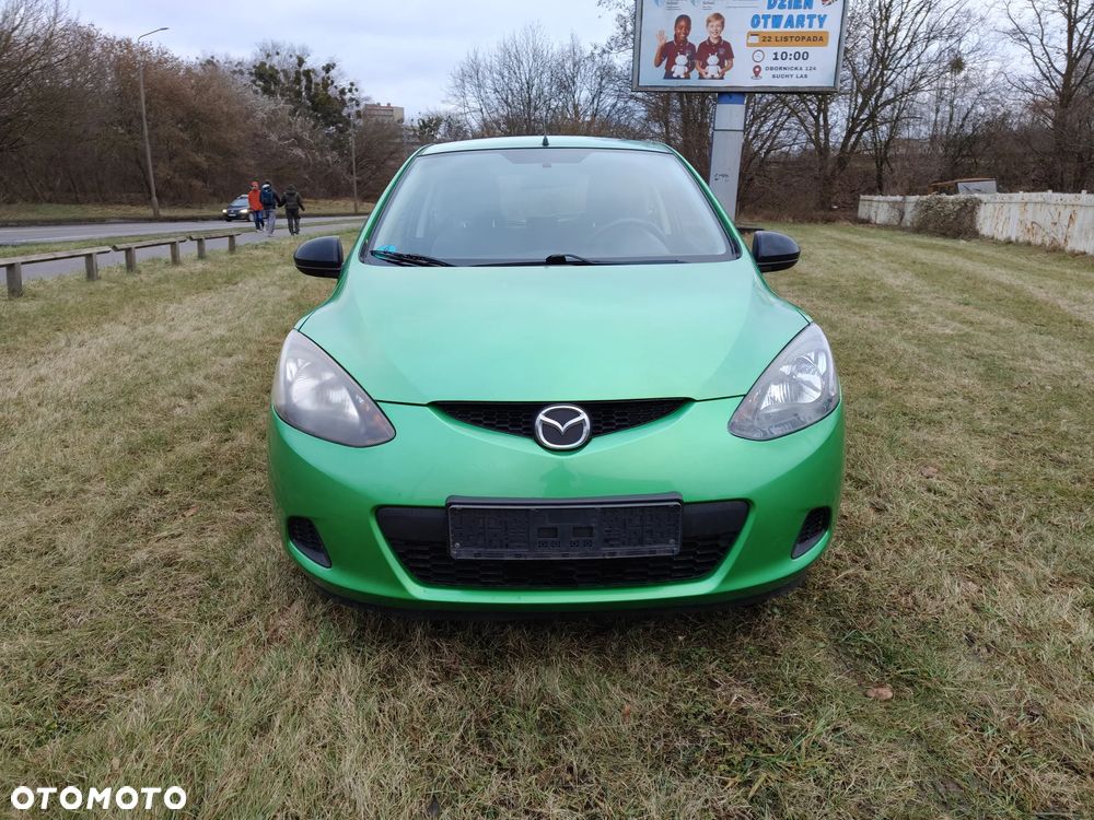 Mazda 2 - 5