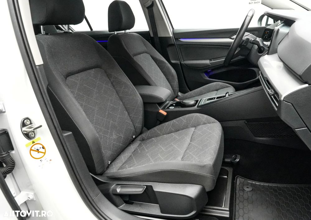 Volkswagen Golf 1.5 eTSI MHEV 150CP DSG Style - 14