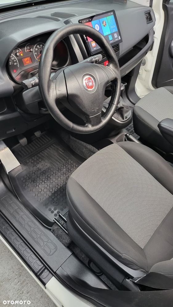 Fiat Doblo 1.3 16V Multijet Active Family - 13