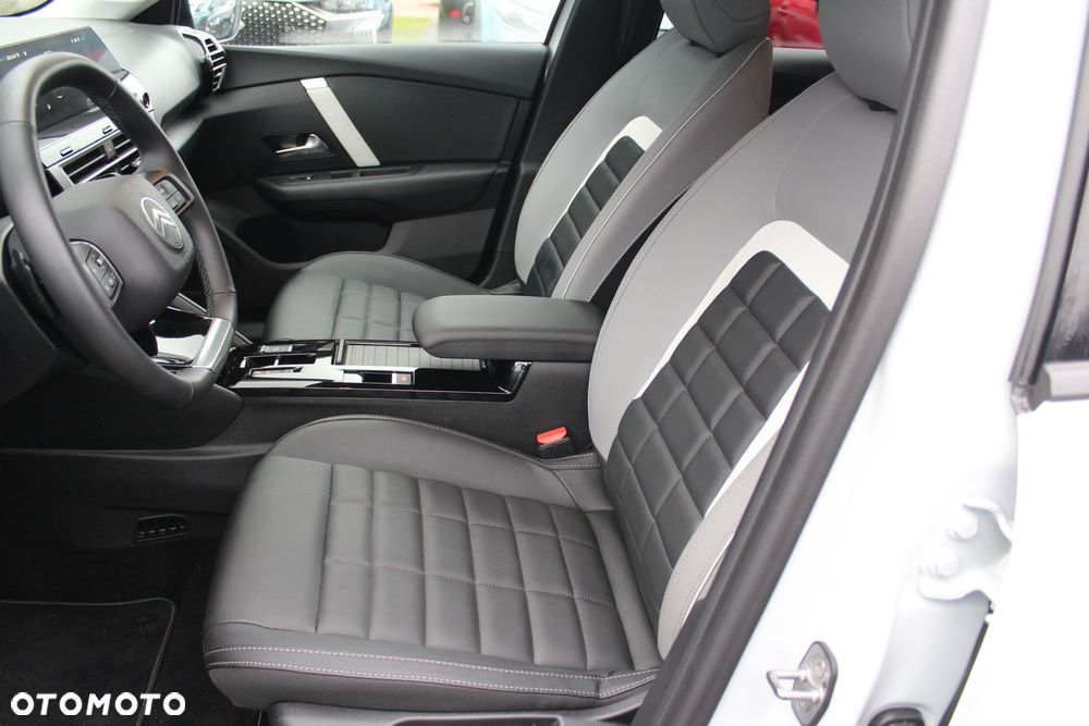 Citroën C4 1.2 mHEV Max eDCT6 - 12