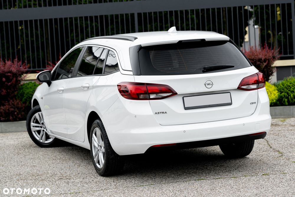 Opel Astra 1.6 D Automatik ON - 12