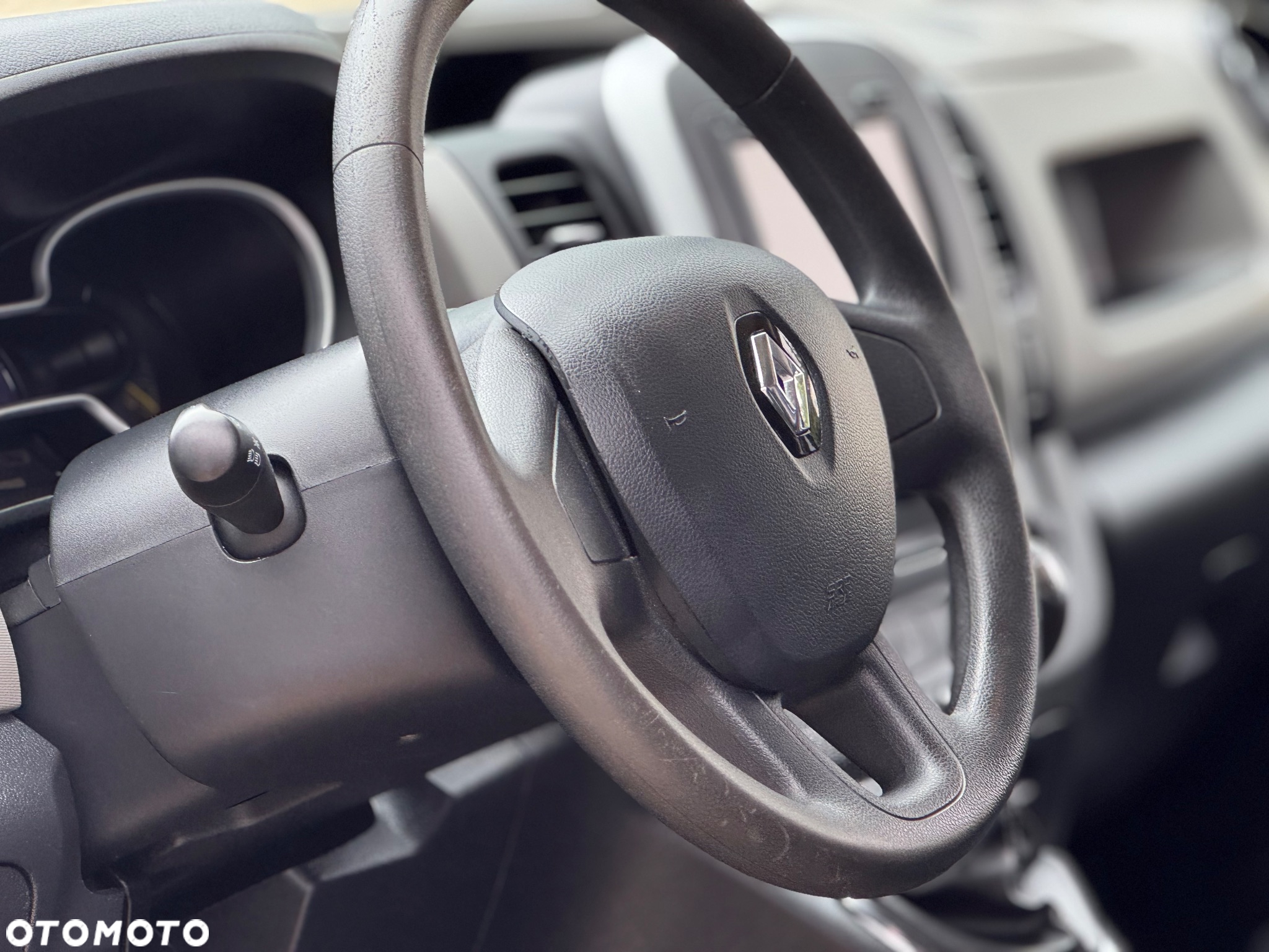 Renault Trafic - 24
