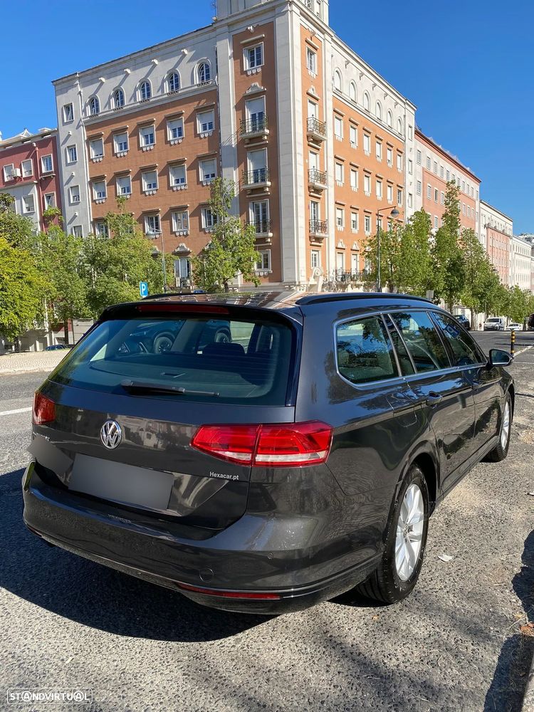 VW Passat Variant 2.0 TDi Confortline - 19