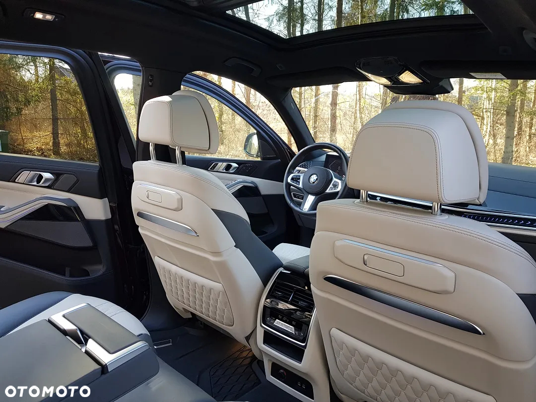 BMW X7 xDrive40d - 30