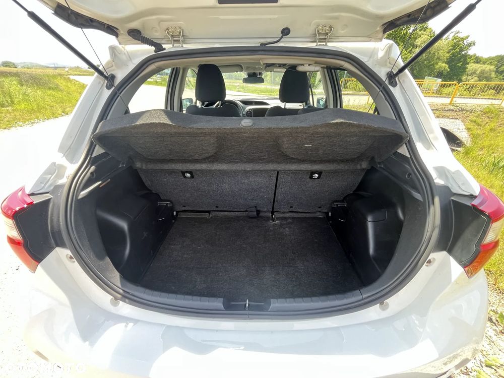 Toyota Yaris 1.5 Active - 16
