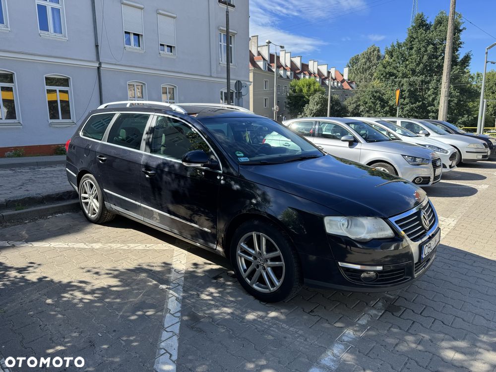 Volkswagen Passat - 2