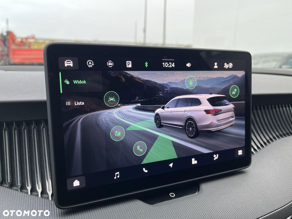 Skoda Superb 2.0 TDI SCR Essence DSG - 23