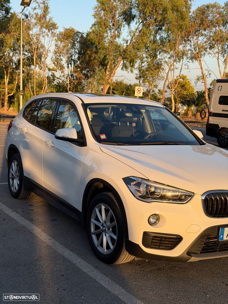 BMW X1 sDrive18i - 1