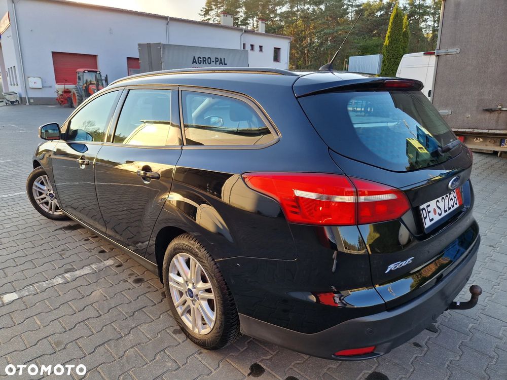 Ford Focus 1.5 TDCi DPF Start-Stopp-System COOL&CONNECT - 10