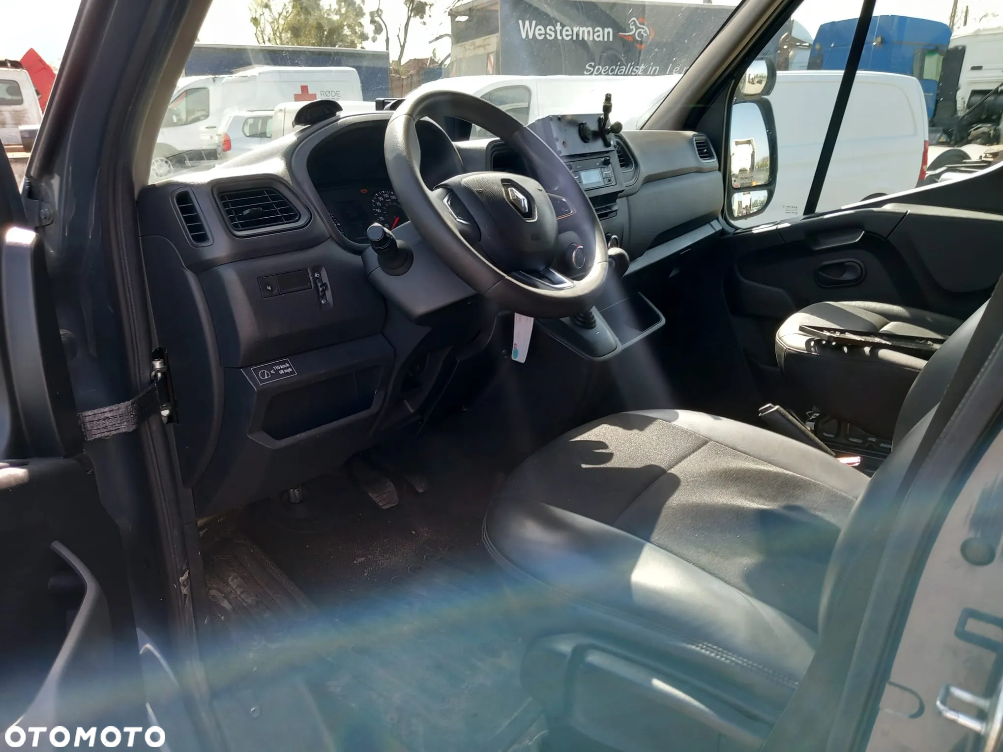 Renault Master - 9