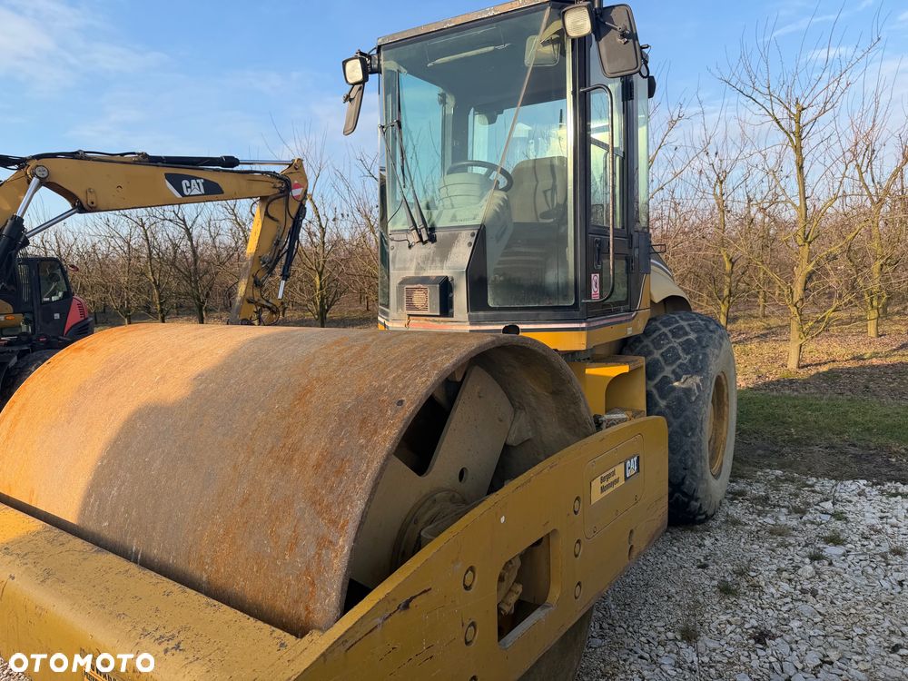 Caterpillar CS-563E - 7