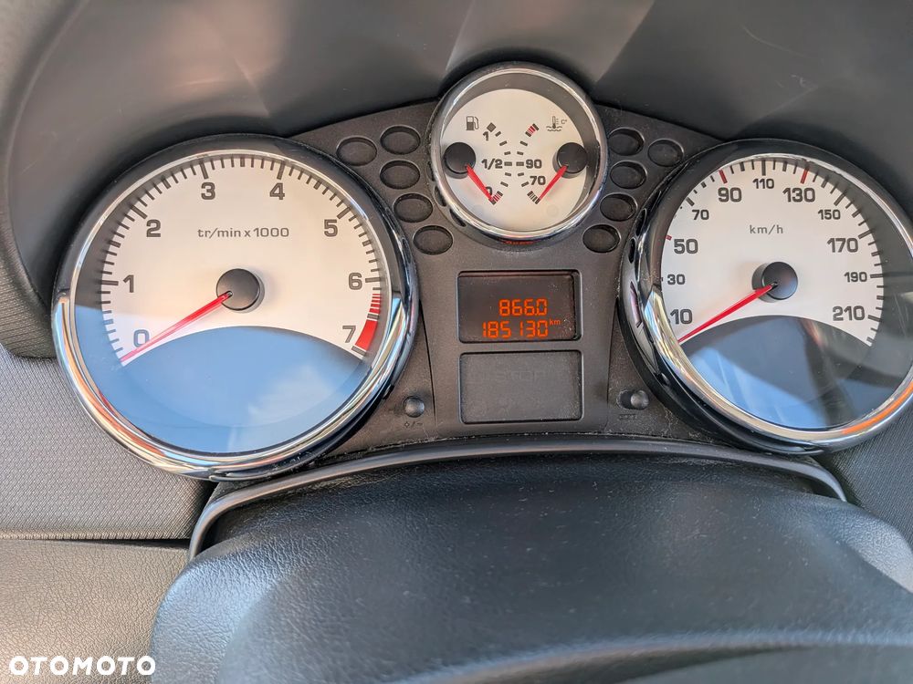 Peugeot 207 1.6 VTi Premium - 2