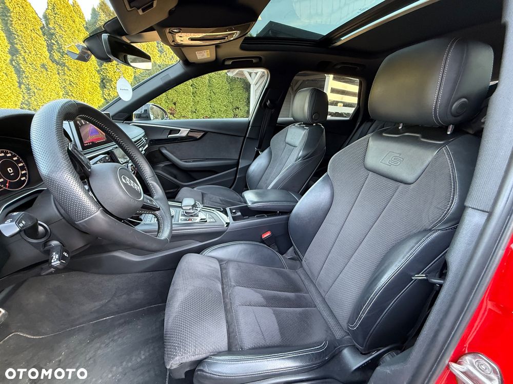 Audi A4 Avant 45 TDI quattro tiptronic S line - 24