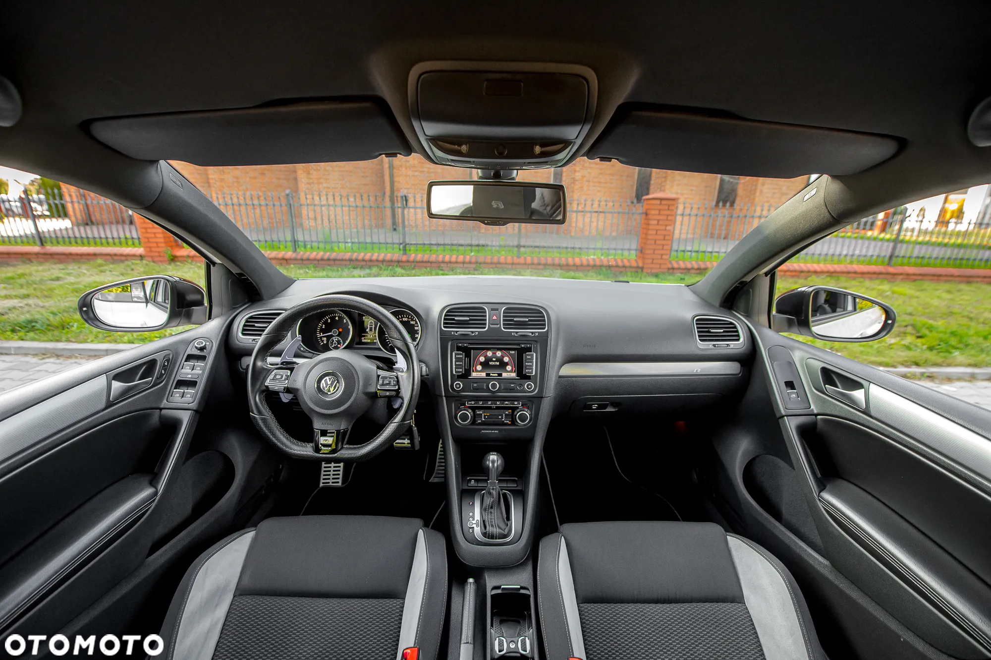 Volkswagen Golf VI 2.0 TSI 4Mot R DSG - 27