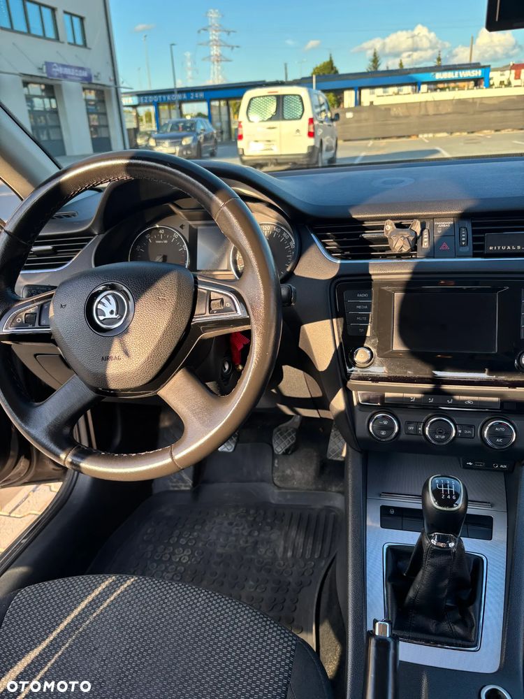 Skoda Octavia 1.4 TSI Ambition - 12