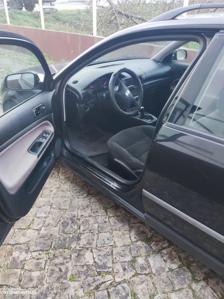 VW Passat Variant 1.9 TDi Confortline - 6