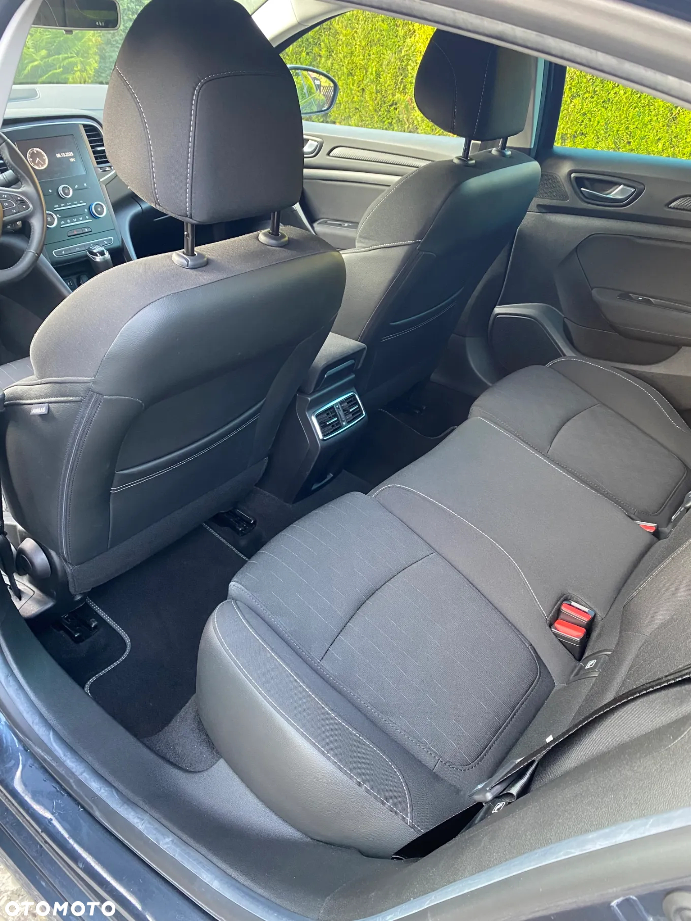 Renault Megane 1.3 TCe FAP Limited - 11