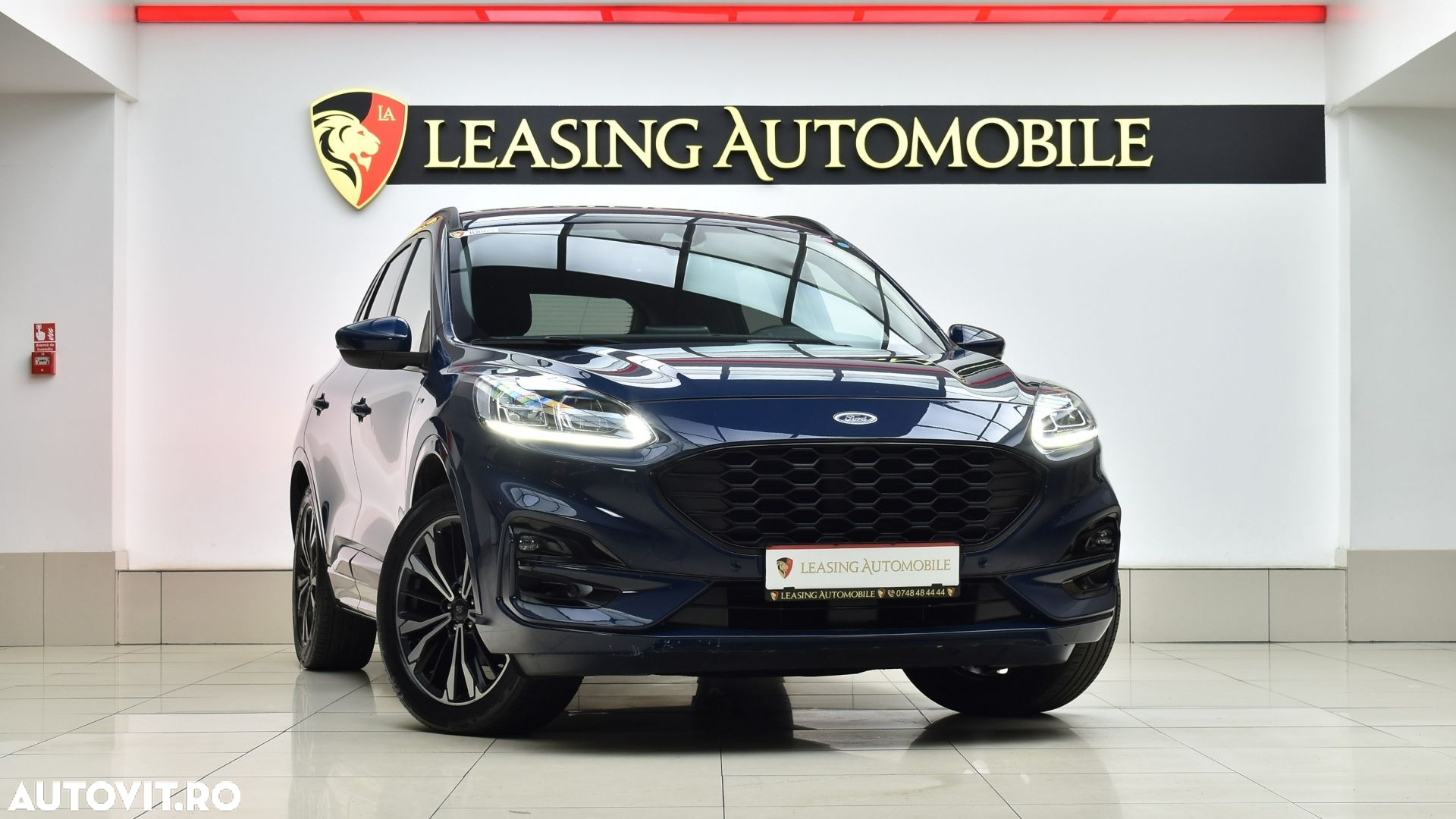 Ford Kuga 2.0 EcoBlue Aut. 4x4 ST-LINE - 4