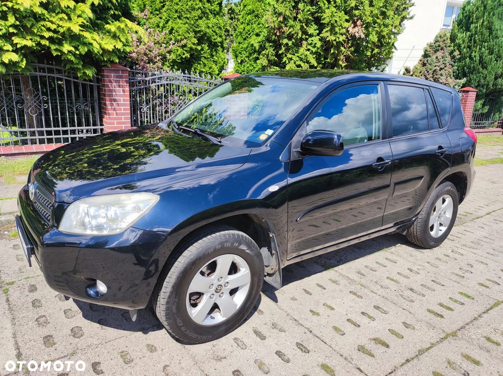 Toyota RAV4 2.0 VVT-i Sol - 2