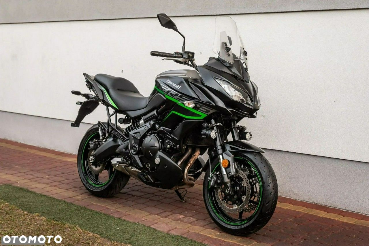 Kawasaki Inny - 1