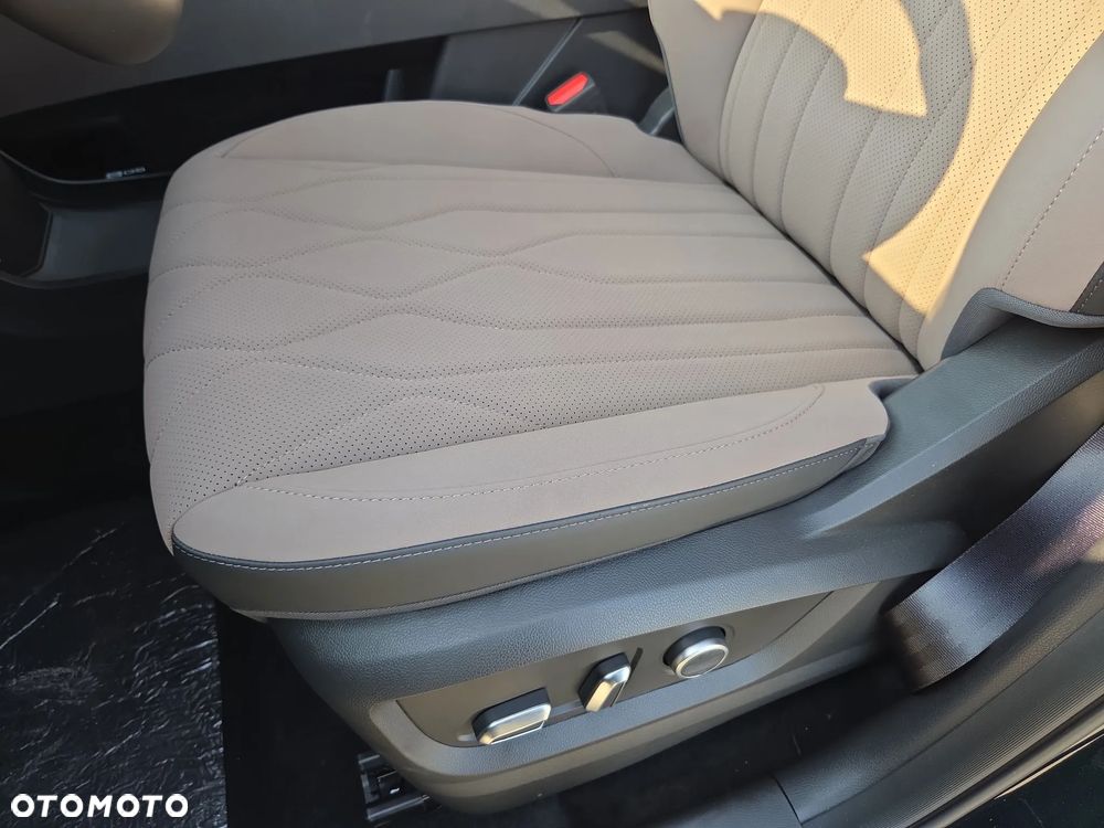 Chery Tiggo 8 1.5 T-GDI Super Hybrid Prestige DCT - 18