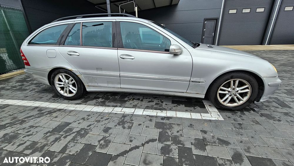 Mercedes-Benz C 220 T CDI Avantgarde - 2