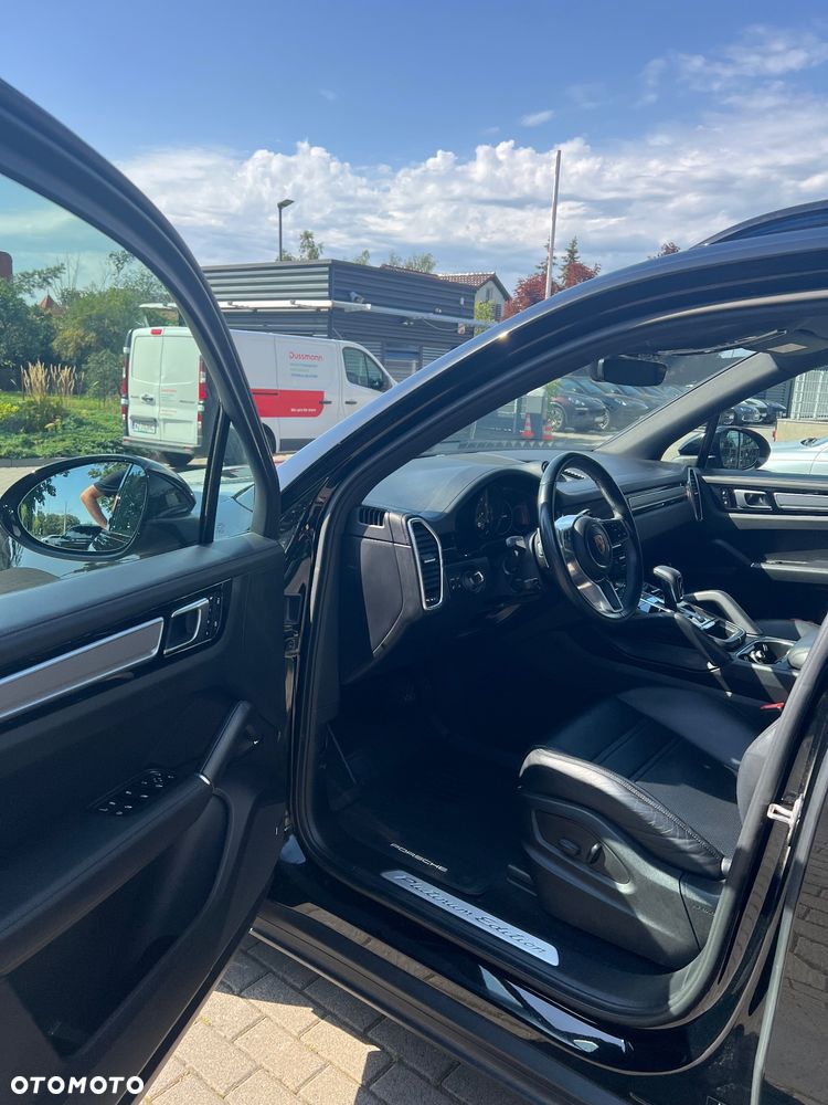 Porsche Cayenne E-Hybrid Platinum Edition - 7