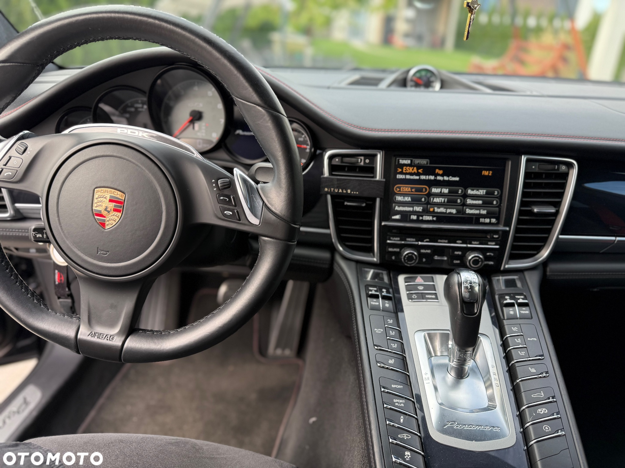 Porsche Panamera GTS - 17