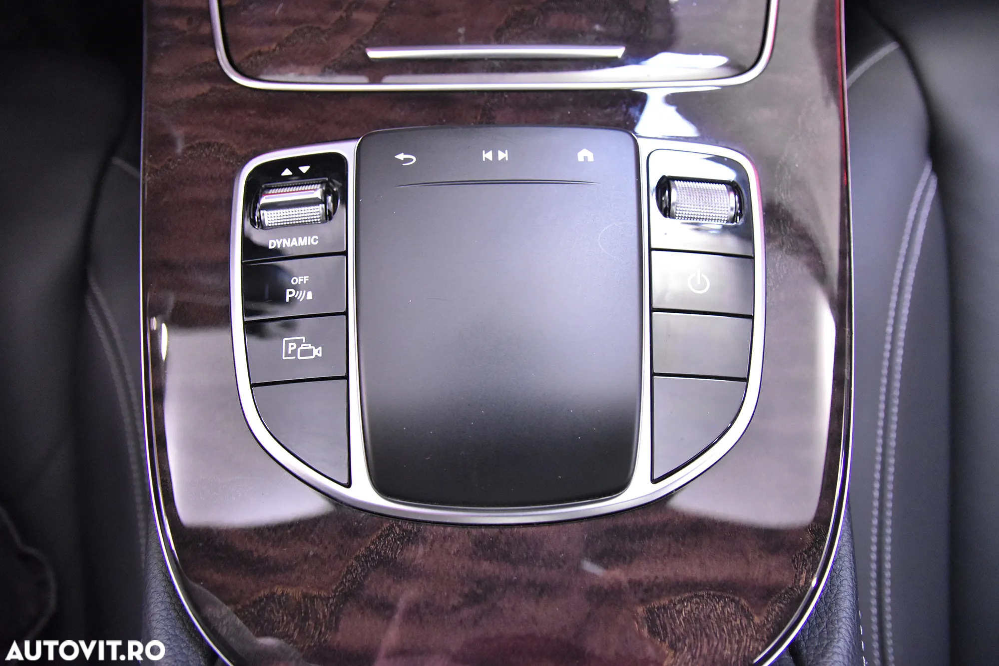 Mercedes-Benz E 350e 9G-TRONIC AMG Line - 17