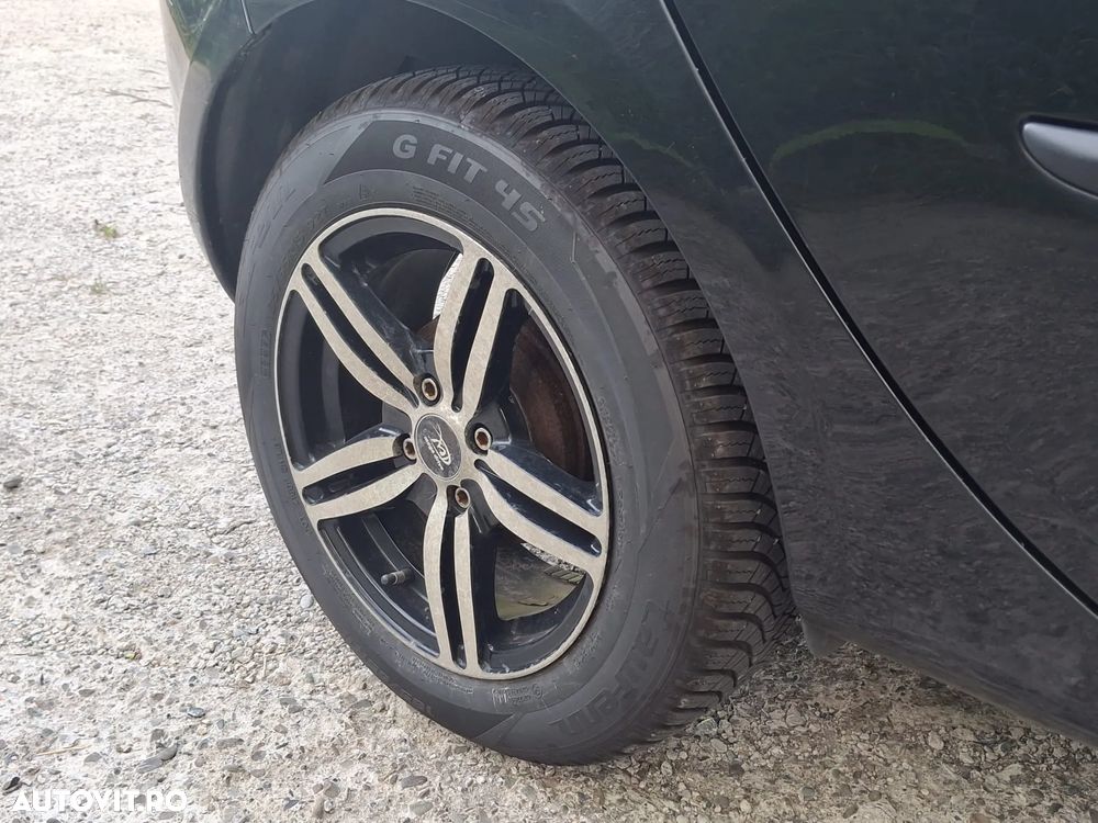 Renault Clio III 1.2 16V Expression - 6