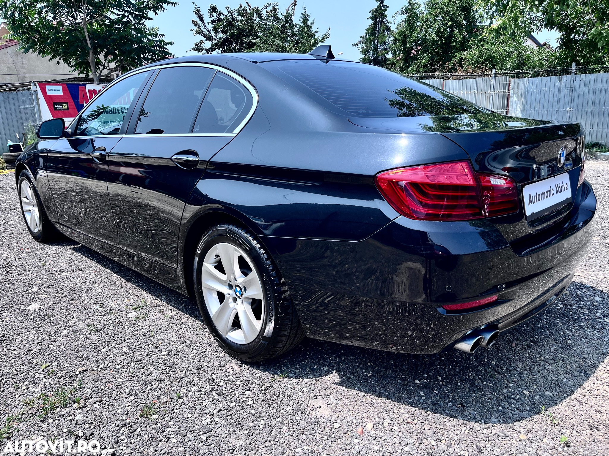 BMW Seria 5 525d xDrive Aut. Luxury Line - 11