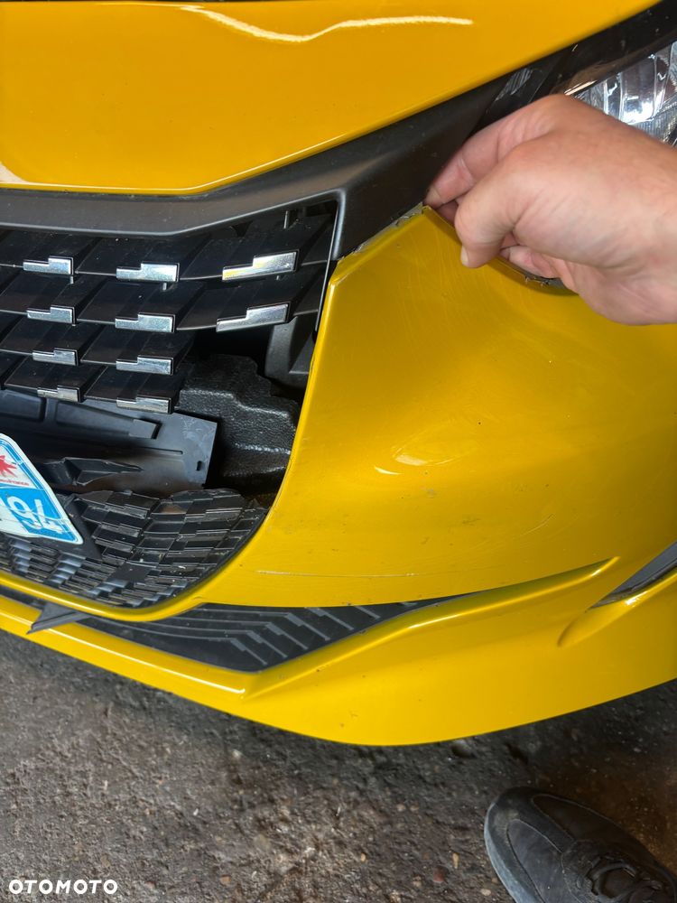 Peugeot 208 PureTech 100 Style - 18